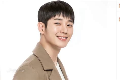 5 Drakor Dan Film Yang Dibintangi Jung Hae In Selain Snowdrop A Piece