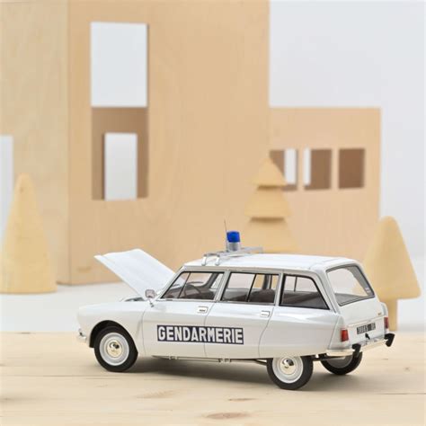 Citroën Ami 8 Break 1975 Gendarmerie 1 18 200pcs