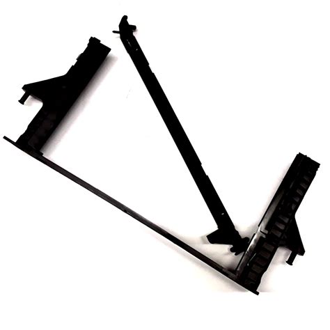 Volvo V50 Frame. Radiator and Connections. 5CYL AUTO - 30714063