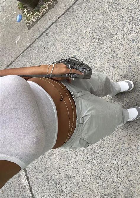 Downtown Walk Nudes Braless Nude Pics Org