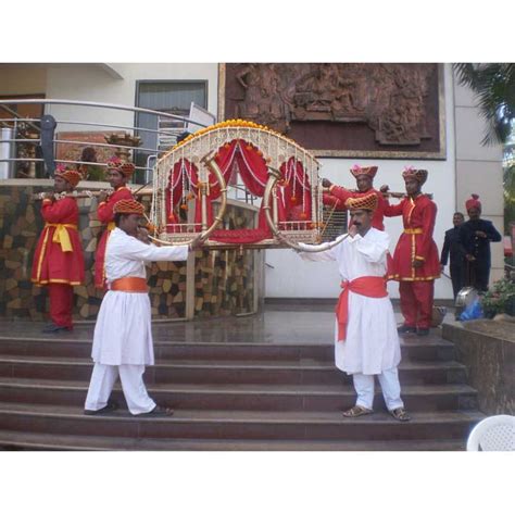 dulhan doli rental  mumbai traditional luxury doli  weddings