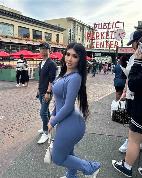 Liliana Hearts - Age, Height, Net Worth, Boyfriend, Facts, Bio, Wiki