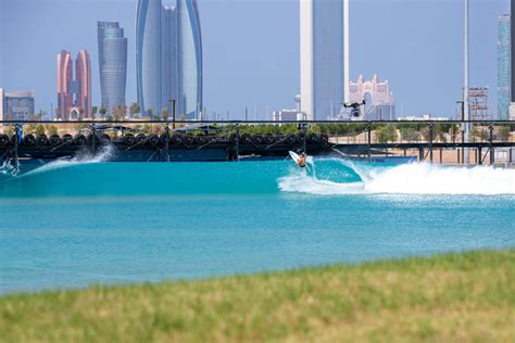 Surfing Legend Kelly Slater Finds His Wave At Surf Abu Dhabi Worlds