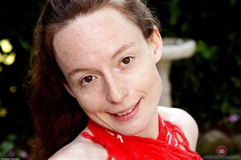 American Mature Small Tits Milf XXX Dessert Picture 1