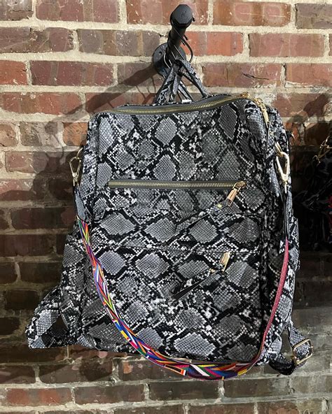 Refresh Resale - New patterns in everyone’s favorite...