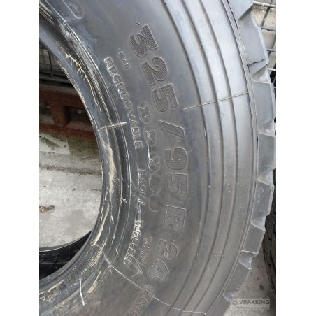 325 95R24 Michelin XZY