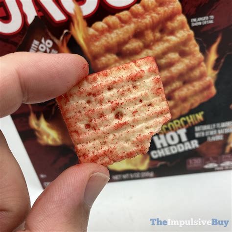 REVIEW Cheez It Grooves Scorchin Hot Cheddar Crackers