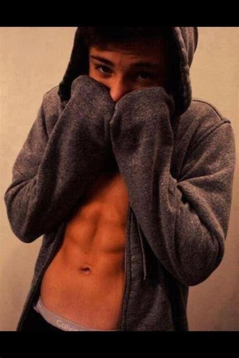 Josh Hutcherson Hot