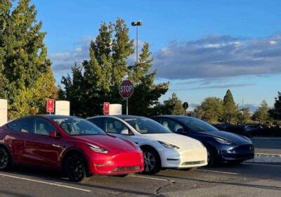 New And Improved Tesla V4 Supercharger Opens In Sparks Nevada