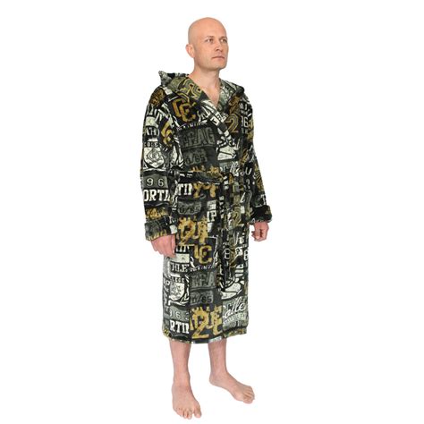 Махровый халат мужской с капюшоном: продажа, цена в Горишние Плавни ...