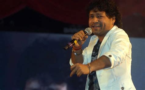 kailash kher blends devotion  performance  kedarnath