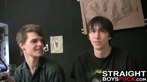 Slender Bum Bandits Have A Kinky Threesome Fuck Fest In Bed