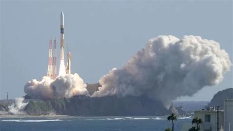 Japan Joins Moon Race With Successful Rocket Launch
