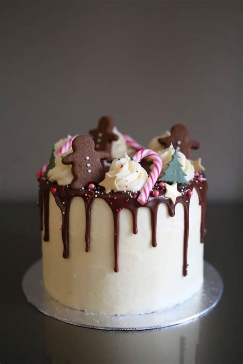 18 Awesome Christmas Cake Decorating Ideas Mums Make Lists