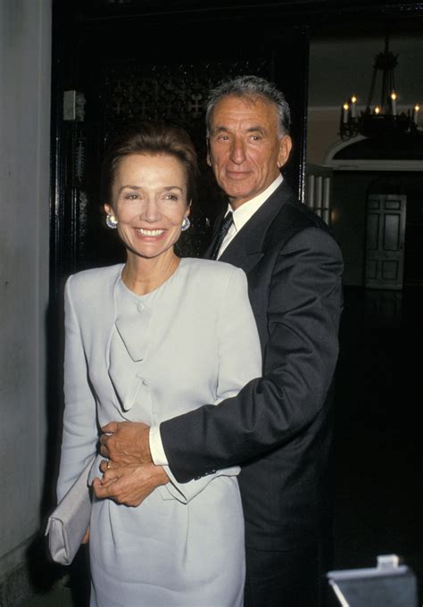 The Exquisite Life Of Lee Radziwill Unraveling The Net Worth Of A Style Icon And Actress