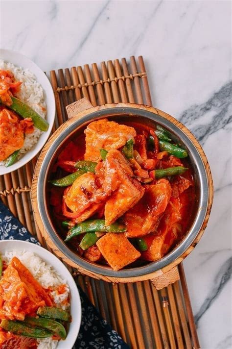 Red Curry Tofu A Vegan Recipe Not Just For Vegans The Woks Of Life