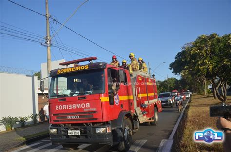 Veja as imagens do cortejo do corpo de Tenente BM Douglas Jesus até o