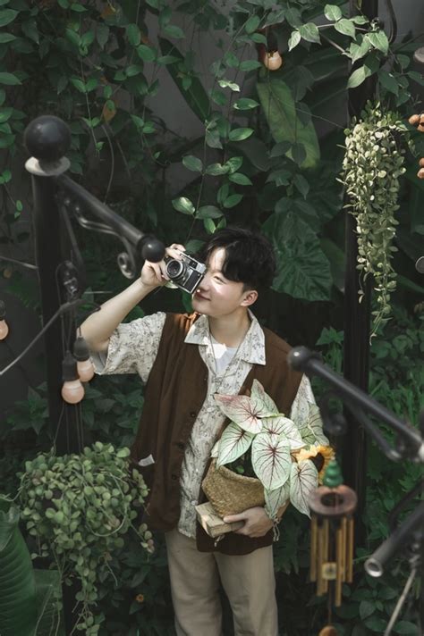 Quay phim chụp ảnh làm hot TikToker hoá ra sinh viên Trường ĐH FPT học vui như thế này