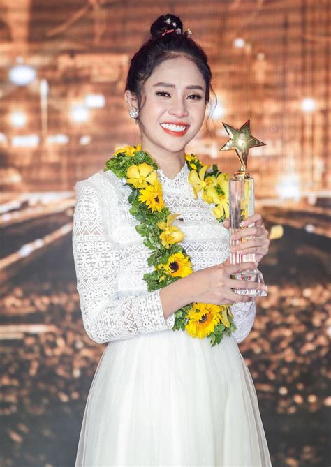 Hot girl đội Ngọc Sơn giành quán quân Thần tượng Bolero 2019 Nhạc Việt ZNEWS VN