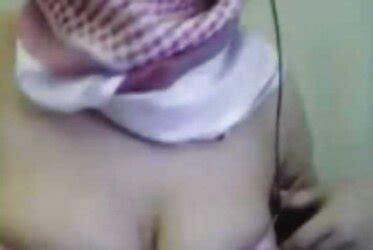 Arab Niqab Webcam Scandal With Hijab Iran Or Egypt Jilbab ZB Porn