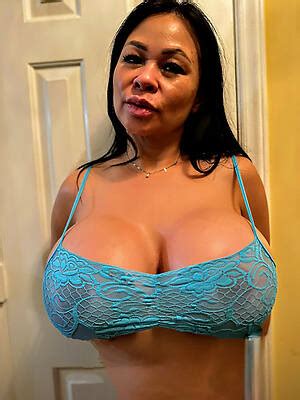 Filipina Mature Nude Women