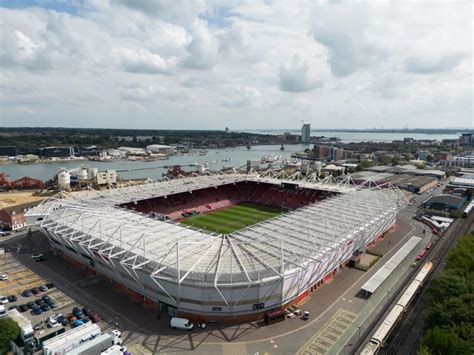 Сент-Мэрис | Football stadiums