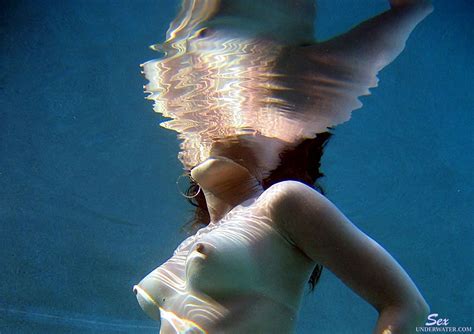 Luccia Sex Underwater Tour