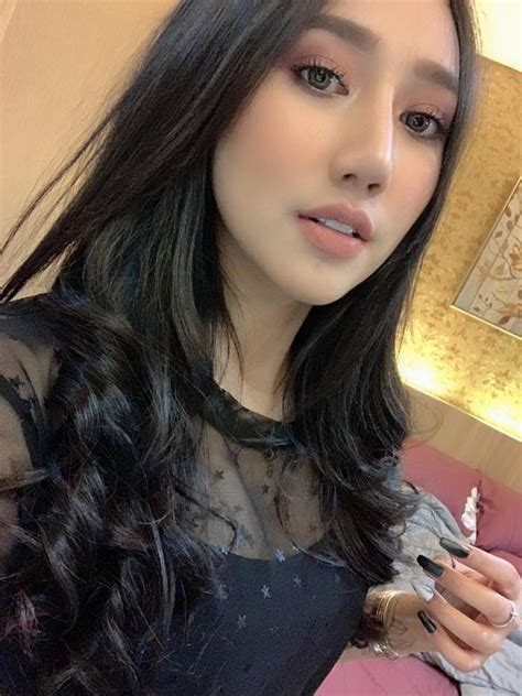 Satisfaction Guaranteed Hot Escort Niti No Rush Service Secret Touch Escorts Directory