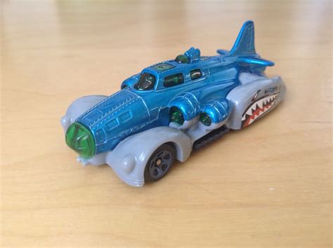 JULIAN S HOT WHEELS BLOG Fast Fortress Sky Show