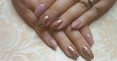 Esmalte nude para todas as ocasiões e tons de pele
