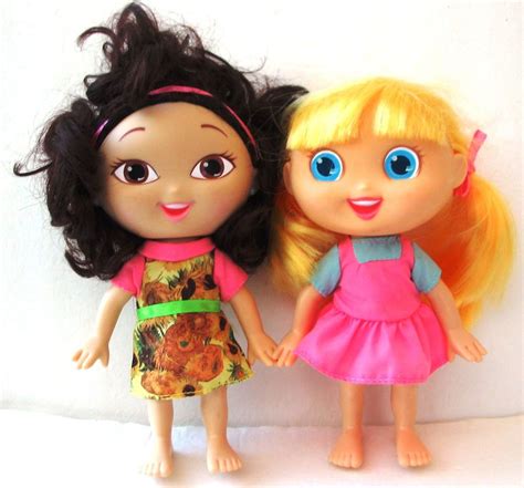 Little Einsteins Annie and June Doll Figure Lot Fine Art Fashion Outfit