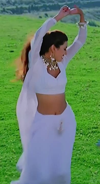 Deepti Bhatnagar Hot Navel Pics Indiancelebblog