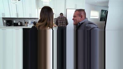 Fuck And Facial Hd Sneaking Around With Daddy S Pal Layla London