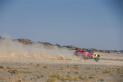 Dakar 2024 Étape 7 et de trois pour Loeb