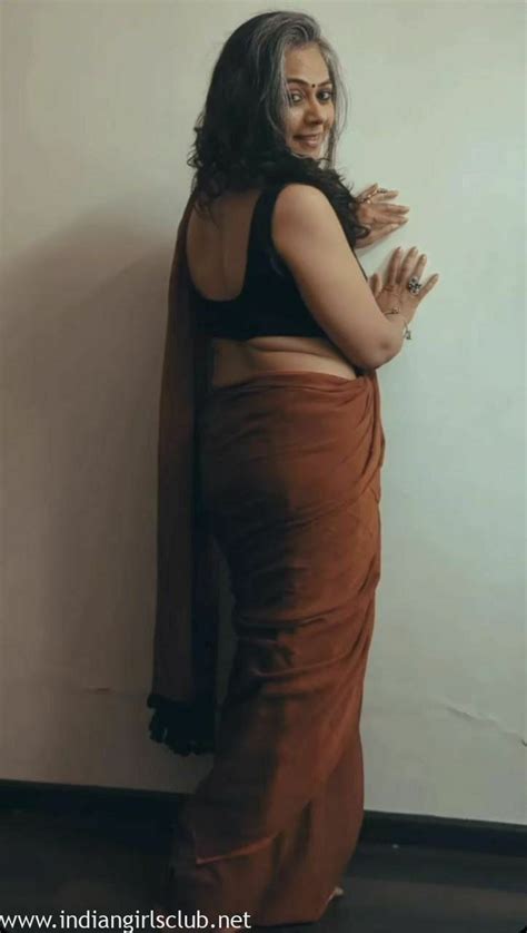 Hot Indian MILF Bhabhi Mature Desi Women Sex Indian Girls Club