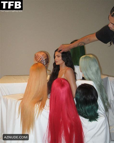 Kylie Jenner Sexy Poses Topless Showcasing Her Hot Figure In A Photoshoot For CR Fashion Book