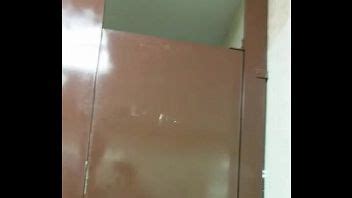 Porno gay baño publico sexo publico