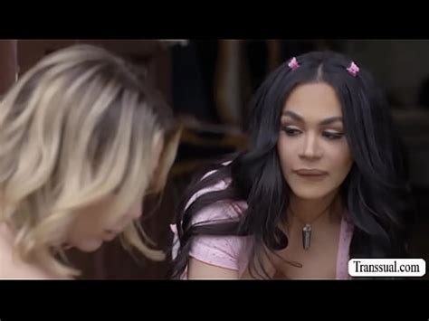 Pobre Vendedor De Aceite Follado Por Cliente De Ts Xvideos