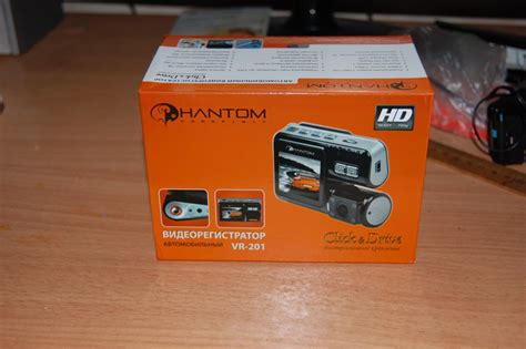 Видио регистратор ФАНТОМ VR-201 — Ford Focus Sedan III, 1,6 л, 2012 ...