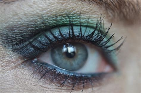 Sebnem S Blog Al Veri Makyaj Moda Ve Dahas Ye Il G Z Makyaj Nude Dudaklar