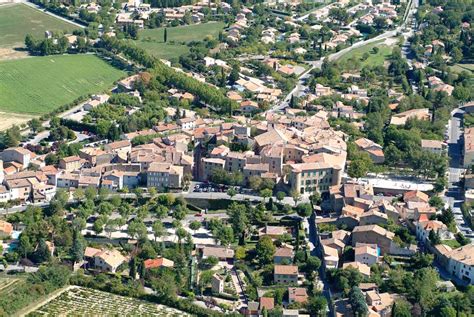 Photo A Rienne Peynier Bouches Du Rhone Paf