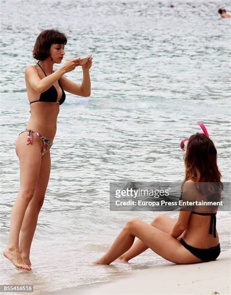 8 Hot Sexy Alicia Alonso Bikini Pics