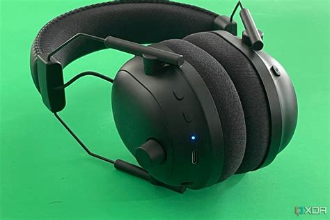 Razer Blackshark V2 Pro 2023 Review Critical Improvements Make This A Great Headset