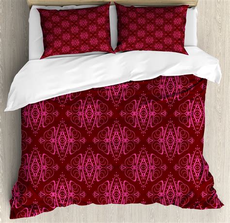 Hot Pink Duvet Cover Set Traditional Eastern Damask Pattern Over Burgundy Background Design
