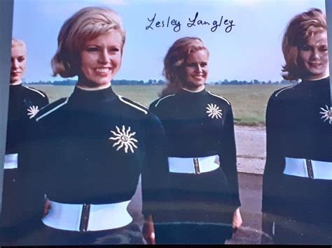 James Bond Goldfinger Lesley Langley Pussy Galore S Flying Circus Girl Autograph