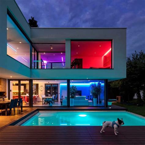 Купить Умная лампа Rubetek RL-3105 в Москве