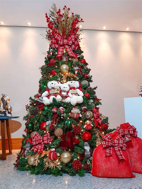 Ursinhos Arvore De Natal - Árvore de Natal Decorada com Ursinhos e Enfeites | Fotos de árvores de ...