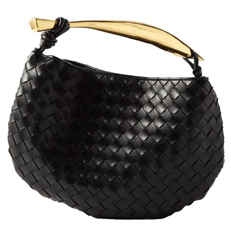 Bottega Veneta: This popular Italian label has designed 7 must-have ...