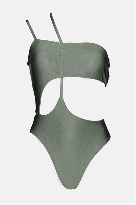 Hot Sexy Mar Grau Bikini Pics