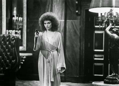 Hollywood Vintage Stars Mary Elizabeth Mastrantonio